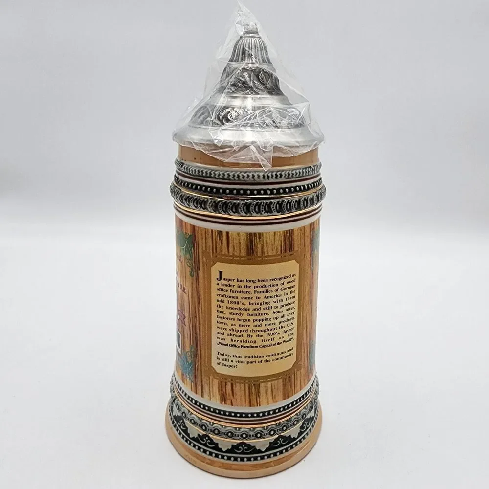 Vintage Lidded Beer Stein 9.5